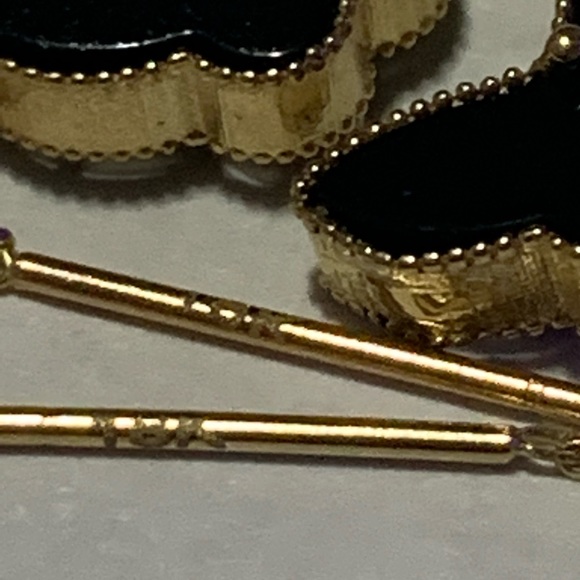 18k Solid Gold Butterfly Earrings - Picture 6 of 6